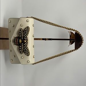 NEW Gucci Broadway White Leather Shoulder Bag.